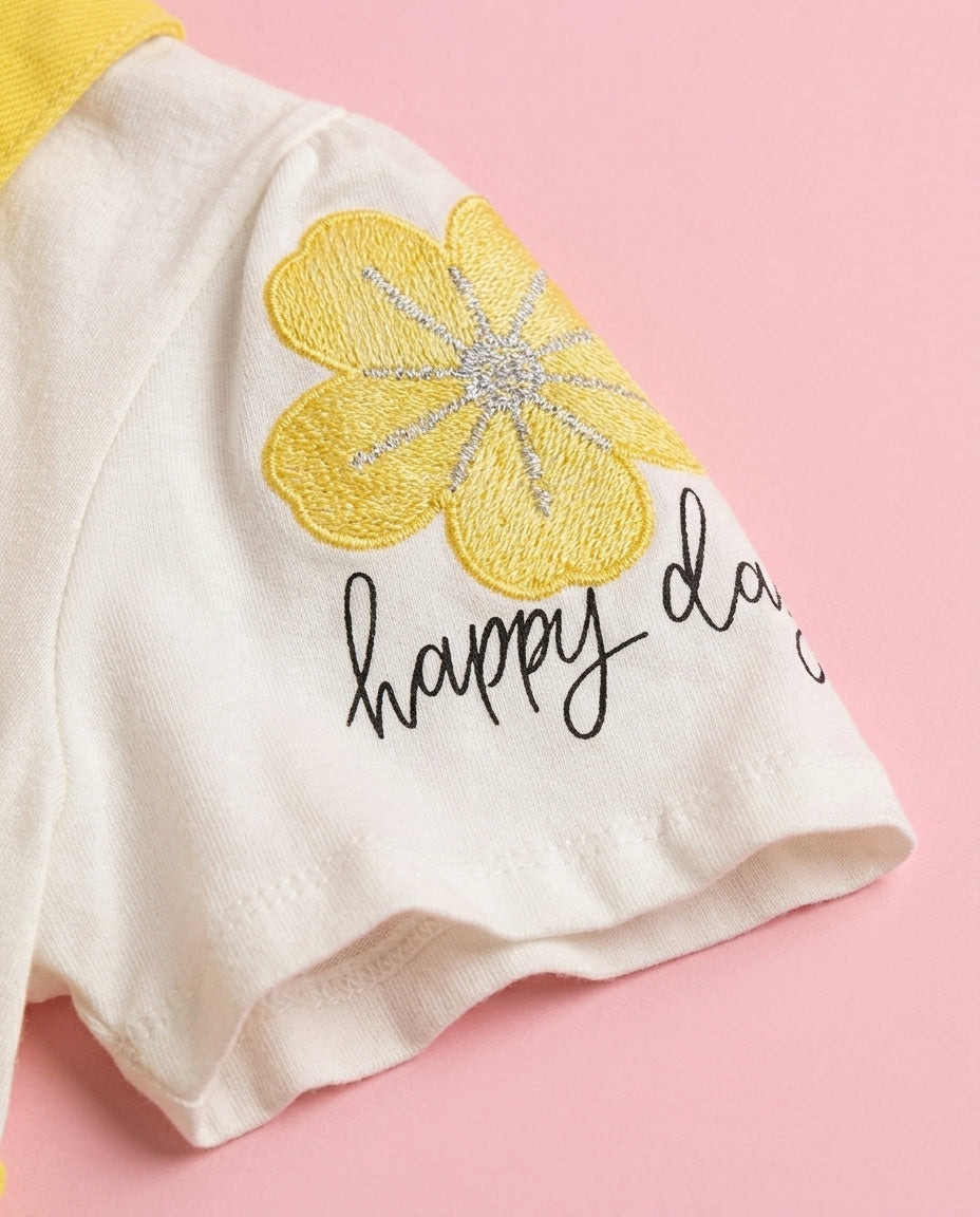 Jardineira Amarela + blusa Happy - Larissa