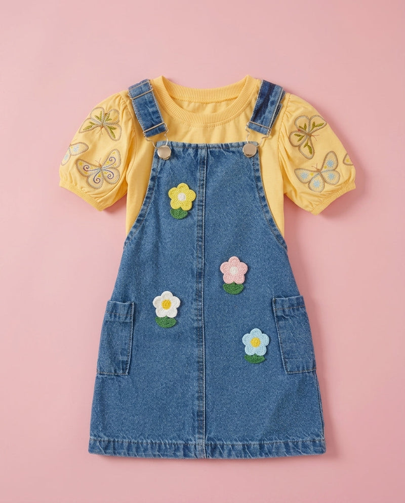 Salopete jeans com blusa amarela - Emanuelly